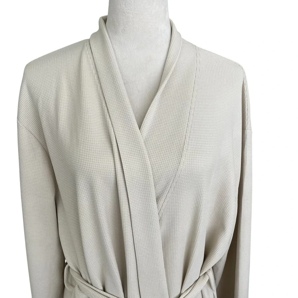 Line and Dot Waffle‎ Knit Robe L/XL Beige Resort Coastal Pockets Lounge Comfort